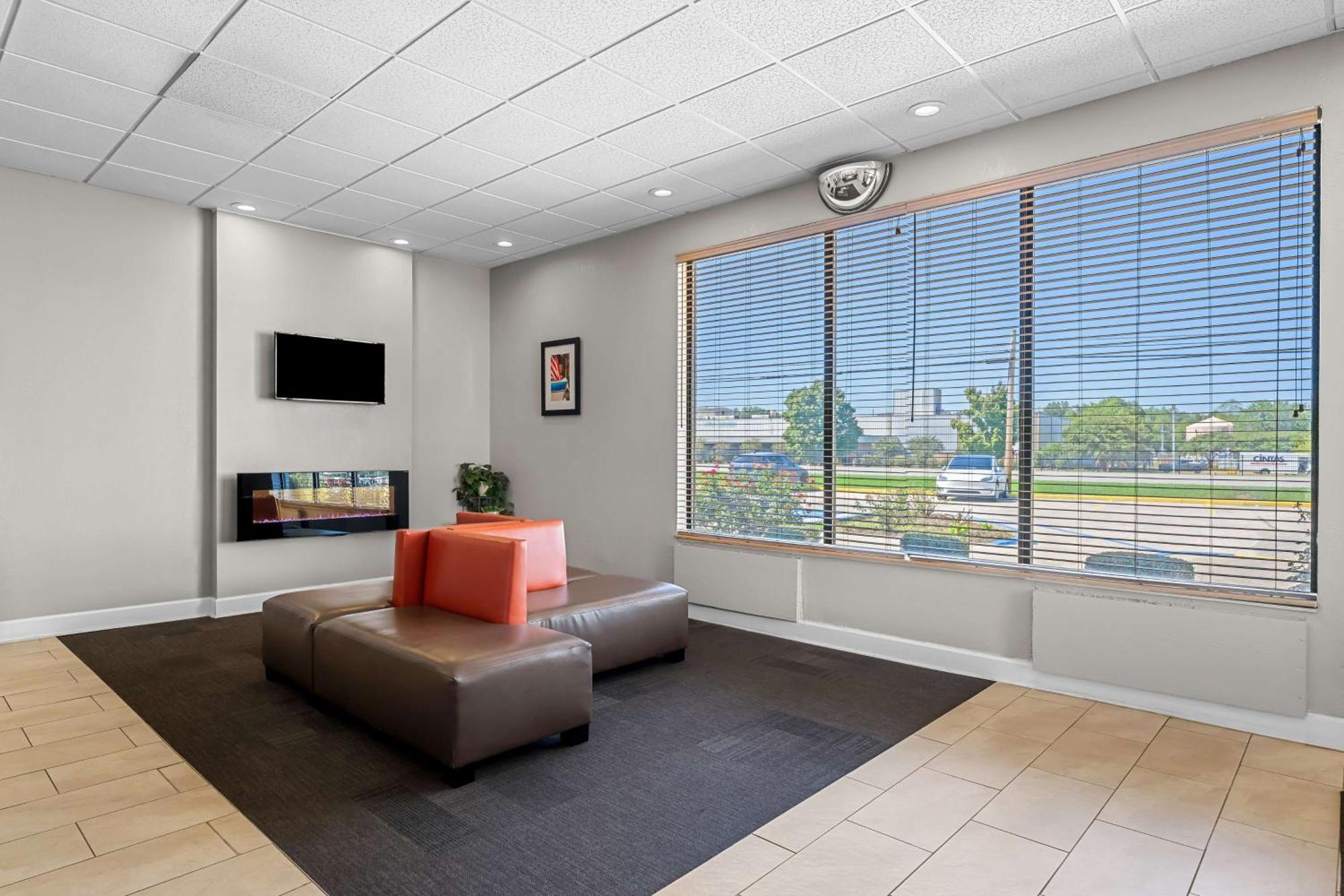 Americas Best Value Inn Hamilton 外观 照片