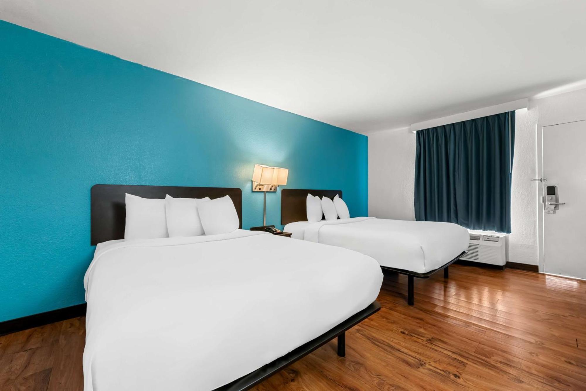 Americas Best Value Inn Hamilton 外观 照片